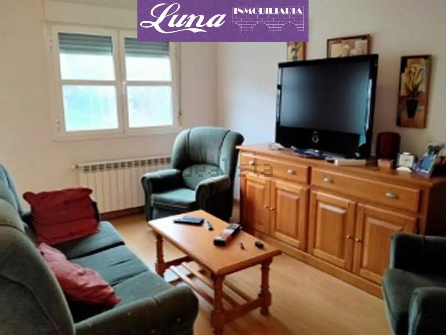 Chalet adosado en venta