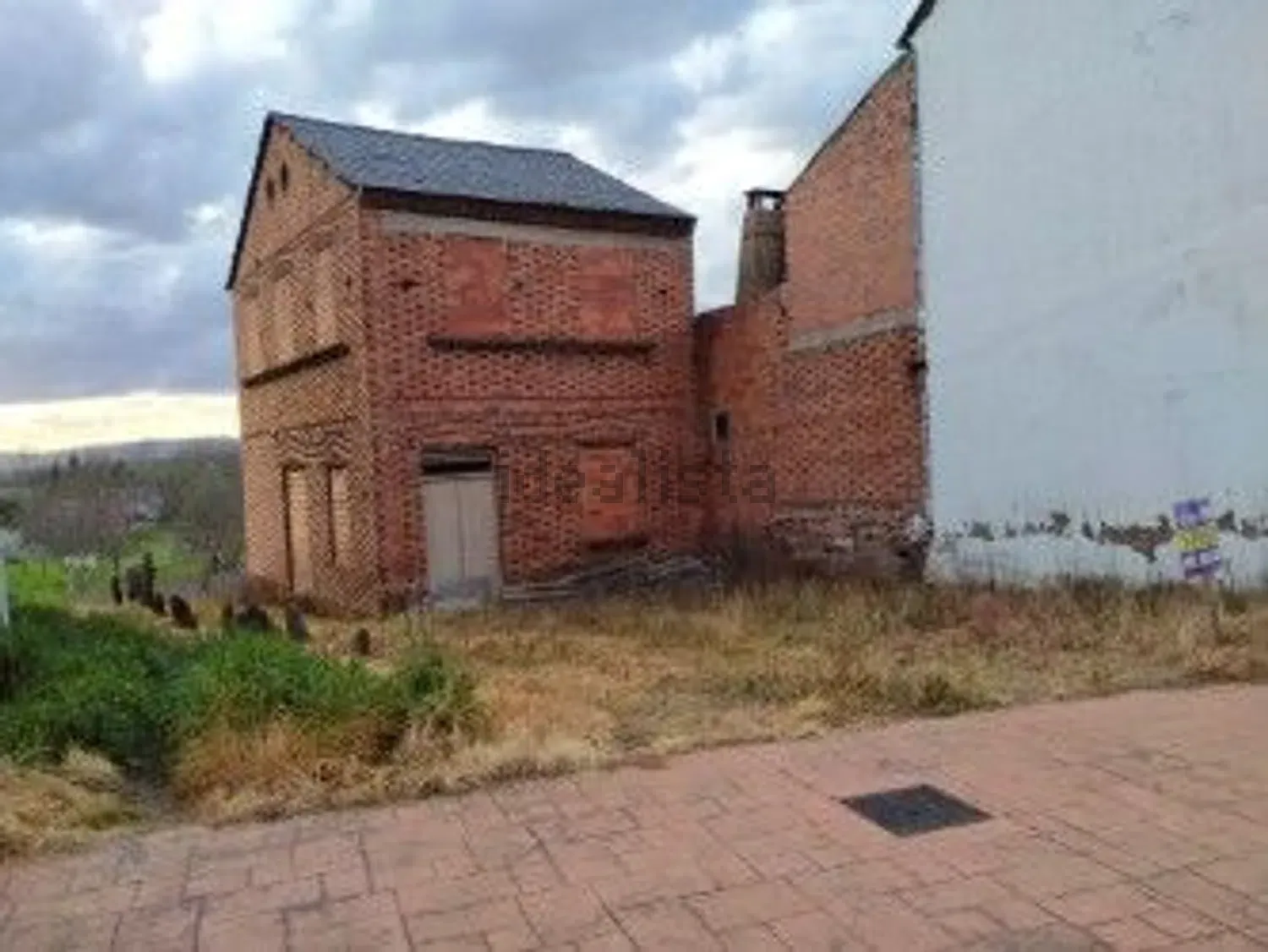 Casa de pueblo en venta en Cubillos del Sil